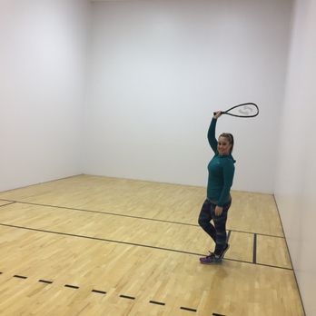 In-Shape Fitness - The racquetball court where they rent out free rackets and balls! - Gyms Near Me - Citrus Heights, California In-Shape Fitness - The racquetball court where they rent out free rackets and balls! - Gyms Near Me - Citrus Heights, California