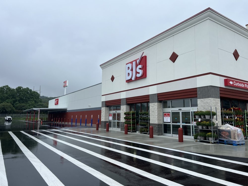 BJ's Wholesale Club Logo