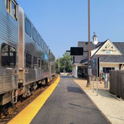 Metra Metropolitan Rail