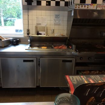 Steak ’n Shake - the kitchen of a restaurant - Burgers Near Me - Riverview, Florida Steak ’n Shake - the kitchen of a restaurant - Burgers Near Me - Riverview, Florida