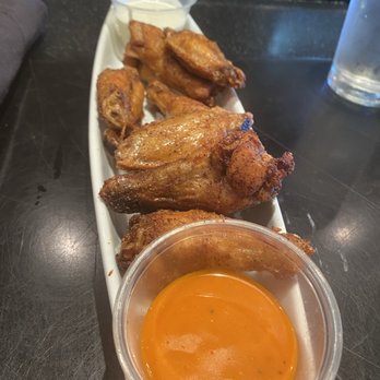 LongHorn Steakhouse - Seasoned Steakhouse Wings - Steakhouses Near Me - Savannah, Georgia