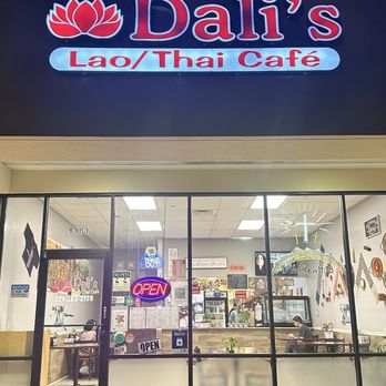 Dalis Lao Thai Cafe - Outside - Thai Near Me - Sanford, Florida