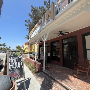 Pannikin - Front of cafe - Coffee & Tea Near Me - Oceanside, California