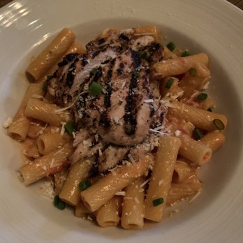 Francesca's Cucina - Rigatoni with pink vodka sauce and grilled chicken. - Italian Near Me - Syracuse, New York