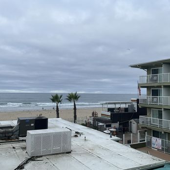 Surfer Beach Hotel - San Diego, CA