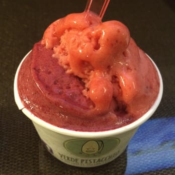 Verde Pistacchio - Red Fruits and Strawberry - Desserts Near Me - Rome, RM Verde Pistacchio - Red Fruits and Strawberry - Desserts Near Me - Rome, RM