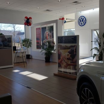 Coastal Volkswagen - Inside of dealership - Car Dealers Near Me - Hanover, Massachusetts Coastal Volkswagen - Inside of dealership - Car Dealers Near Me - Hanover, Massachusetts