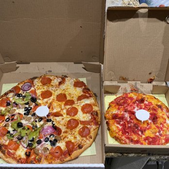 Big Belly Pizza - Half Supreme Half Pepperoni and Wimpy (small) TNT - Pizza Near Me - Lancaster, California Big Belly Pizza - Half Supreme Half Pepperoni and Wimpy (small) TNT - Pizza Near Me - Lancaster, California