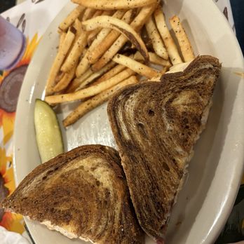Doo-Dah Diner - Reuben (with Lid) and French Fries. - Diners Near Me - Wichita, Kansas Doo-Dah Diner - Reuben (with Lid) and French Fries. - Diners Near Me - Wichita, Kansas