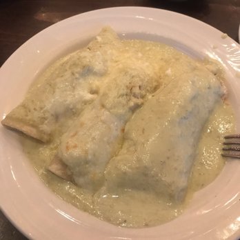 El Mesón - Chicken Suiza enchiladas amazing! - Mexican Near Me - Austin, Texas El Mesón - Chicken Suiza enchiladas amazing! - Mexican Near Me - Austin, Texas