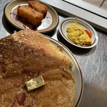 The Toasty Badger - Strawberry Pancake, Hashbrown , Scrambled eggs - Diners Near Me - Austin, Texas The Toasty Badger - Strawberry Pancake, Hashbrown , Scrambled eggs - Diners Near Me - Austin, Texas