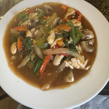 Siam Thai Cuisine - Basil stir fry - Thai Near Me - Gulfport, Mississippi Siam Thai Cuisine - Basil stir fry - Thai Near Me - Gulfport, Mississippi