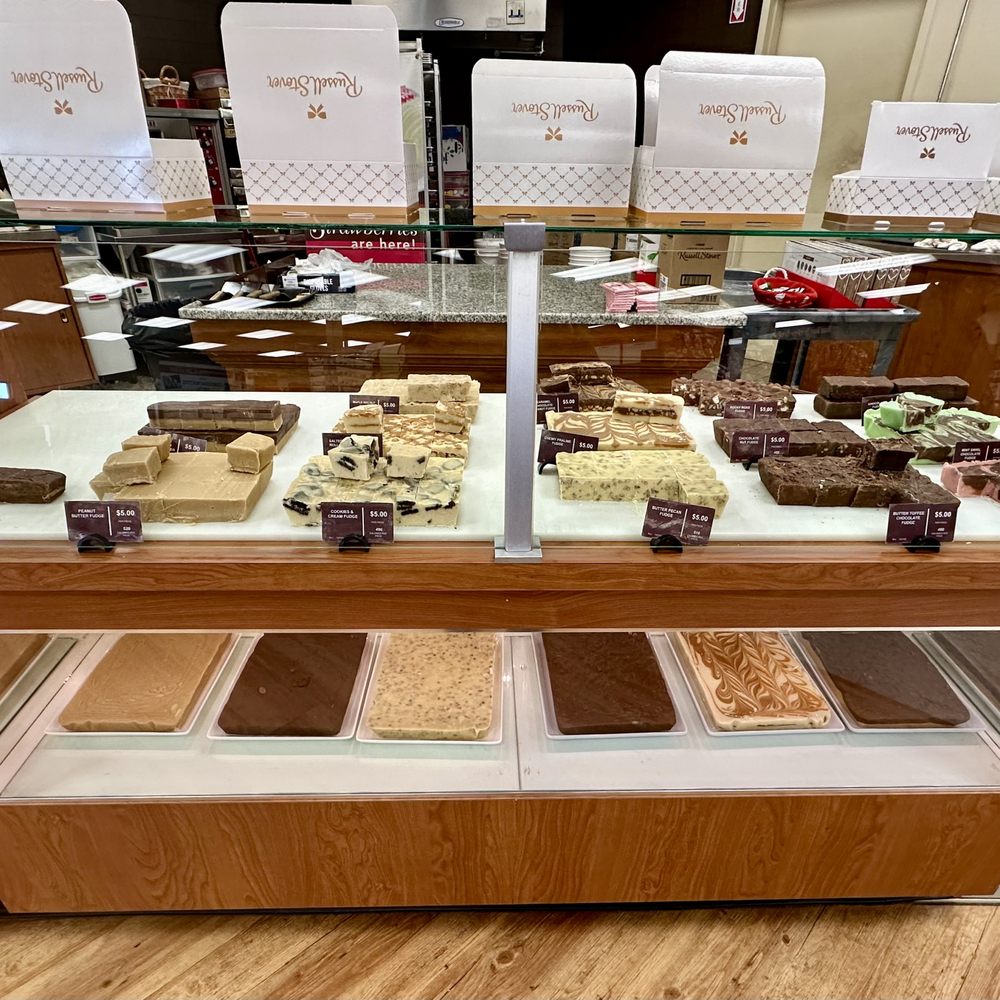 Russell Stover Chocolates - Fudges - Candy Stores Near Me - Triadelphia, West Virginia Russell Stover Chocolates - Fudges - Candy Stores Near Me - Triadelphia, West Virginia