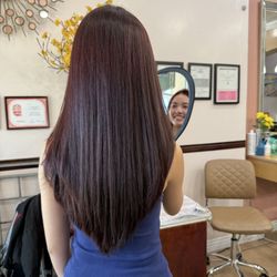 Sunny Salon