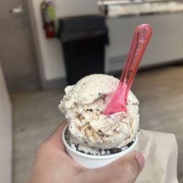 2 scoops