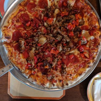 Fiorella's Italian Kitchen - Fiorella Supreme Pizza - Pizza Near Me - Oxon Hill, Maryland