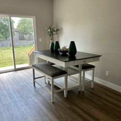 Dinning table