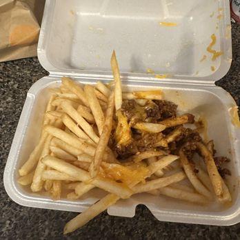 Whataburger - Very disappointing on the chili fries! I got plate of fries with just corner spoon of chili - Burgers Near Me - Murfreesboro, Tennessee Whataburger - Very disappointing on the chili fries! I got plate of fries with just corner spoon of chili - Burgers Near Me - Murfreesboro, Tennessee