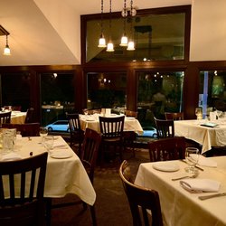Jake's Steakhouse - Bronx - Aesthetics