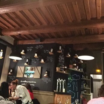 La Cloche - Just a snap of the interior. - Fondue Near Me - Metz, 57