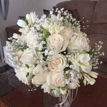 California Flower Wholesale - The bouquet I made! So gorgeous are the flowers! This is 3 days after I made it! - Florists Near Me - Westminster, California California Flower Wholesale - The bouquet I made! So gorgeous are the flowers! This is 3 days after I made it! - Florists Near Me - Westminster, California