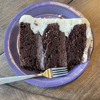 Hot Lava Bakery - Birthday cake. - Coffee & Tea Near Me - Sunriver, Oregon