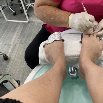 Neo Nails Brickell - Nail Salons Near Me - Miami, Florida