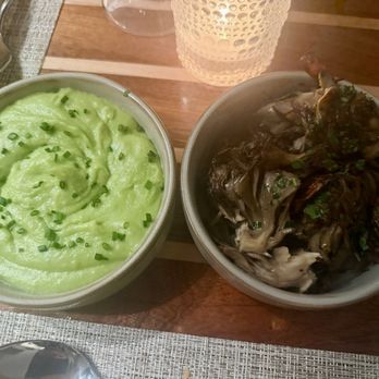 LT Steak & Seafood - Jalapeño Mashed Potato Hen of The Woods Mushroom - Hotels Near Me - Miami Beach, Florida LT Steak & Seafood - Jalapeño Mashed Potato Hen of The Woods Mushroom - Hotels Near Me - Miami Beach, Florida