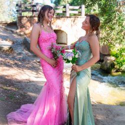 Golden Girl Glow - Prom ready beauties