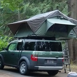 GoCamp - Rooftop tent camper, very roomy, easy to set up and take down