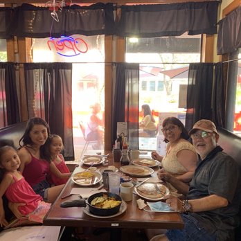 Papa's Place - Brunch at Papa's Place - Breakfast & Brunch Near Me - Morgan Hill, California Papa's Place - Brunch at Papa's Place - Breakfast & Brunch Near Me - Morgan Hill, California