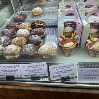 Bao Bao Bakery & Cafe - Treat case - Bakeries Near Me - Boston, Massachusetts