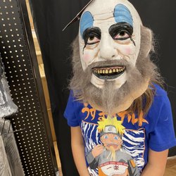 Spirit Halloween