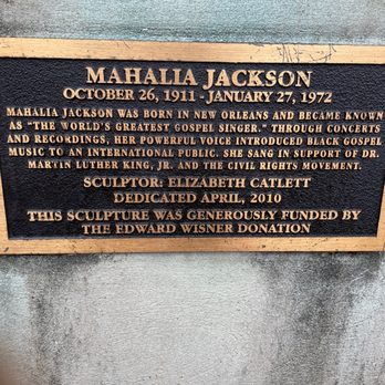 Mahalia Jackson Statue - Public Art Near Me - New Orleans, Louisiana Mahalia Jackson Statue - Public Art Near Me - New Orleans, Louisiana