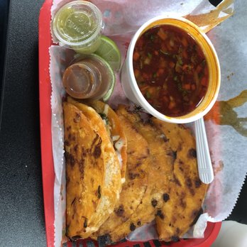 Rey Taco - 3 Birriaquesa tacos consomè - Mexican Near Me - Tucker, Georgia Rey Taco - 3 Birriaquesa tacos consomè - Mexican Near Me - Tucker, Georgia