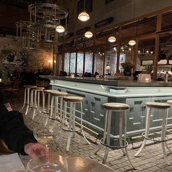 Manuela - Bar area - New American Near Me - Los Angeles, California