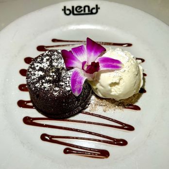 Blend Astoria - Warm Chocolate Cake - Latin American Near Me - Astoria, New York