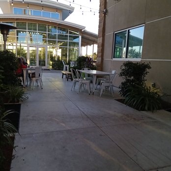 Café Sol - Outdoor seating - Burgers Near Me - Iowa Colony, Texas