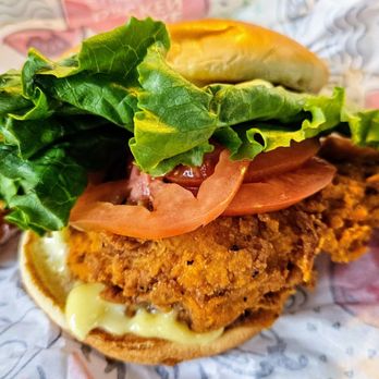 Jollibee - Deluxe Chicken Sandwich - Fast Food Near Me - Union, New Jersey