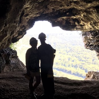 Cueva Ventana - Hiking Near Me