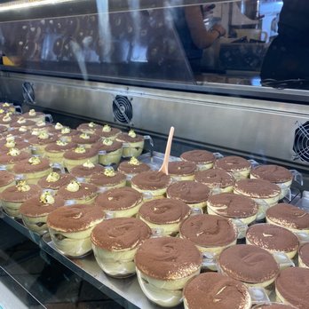 Two Sizes - Desserts Near Me - Rome, RM Two Sizes - Desserts Near Me - Rome, RM