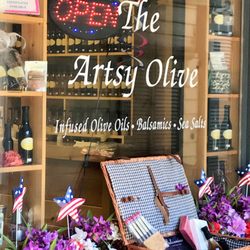 The Artsy Olive- Dillsboro