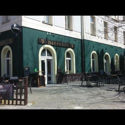Beckett's Irish Pub & Restaurant