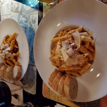 Barrel 33 - Sausage and peppers for the lady and The Russian for the gentleman. - Wine Bars Near Me - Ventura, California