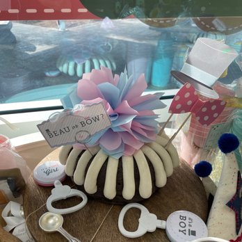 Nothing Bundt Cakes - Bakeries Near Me - Henderson, Nevada