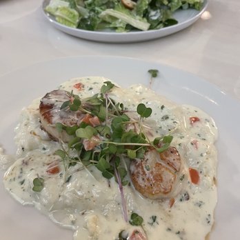 The Sparklings - Seared Diver Scallops - New American Near Me - Las Vegas, Nevada The Sparklings - Seared Diver Scallops - New American Near Me - Las Vegas, Nevada
