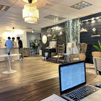 Above GRND Coffee - good vibe for late night studying and caffeine fix! - Coffee & Tea Near Me - Portland, Oregon