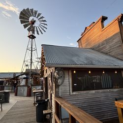11th Street Cowboy Bar