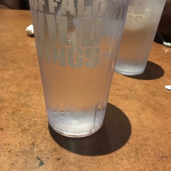 Buffalo Wild Wings - We ordered lite. - Sports Bars Near Me - Saint Clair Shores, Michigan Buffalo Wild Wings - We ordered lite. - Sports Bars Near Me - Saint Clair Shores, Michigan