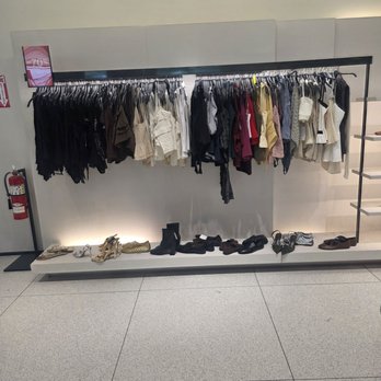 Zara - Women's Clothing Near Me - Rancho Cucamonga, California